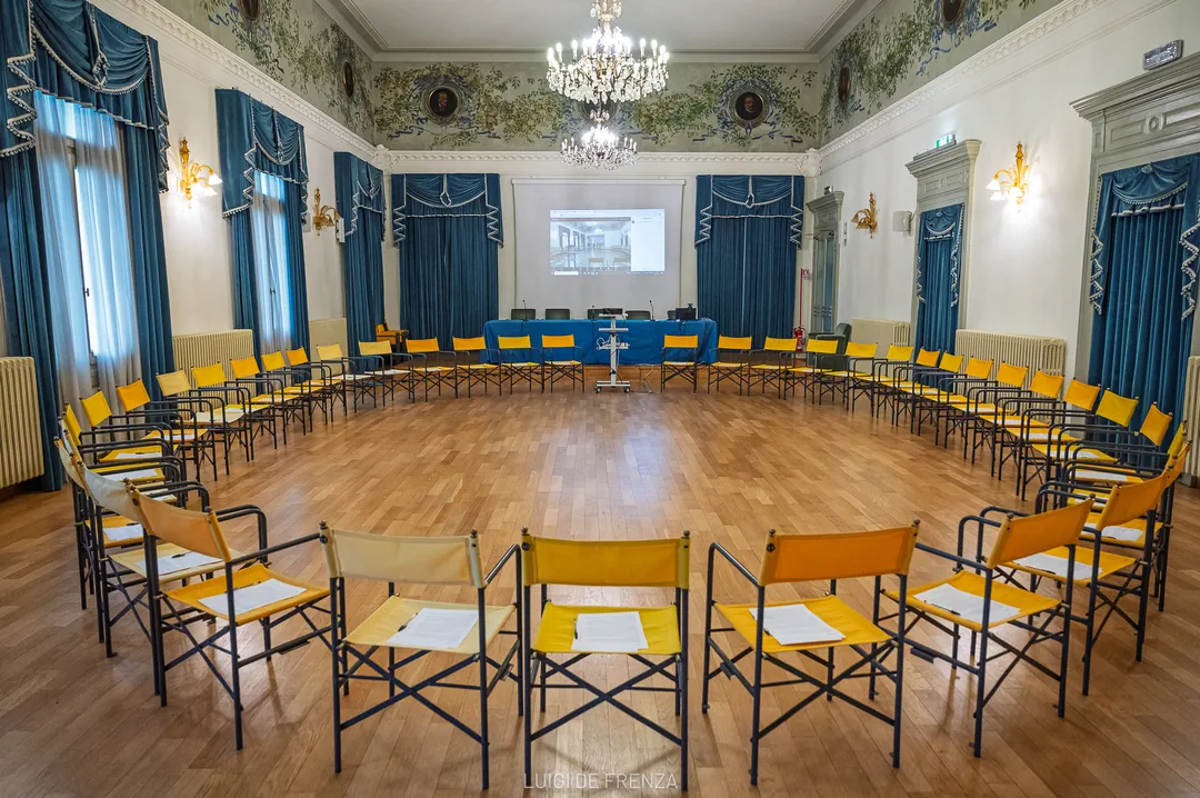 gal-Sala-Calendoli-Schio_primo incontro corpo civico_ph-Luigi-De-Frenza_nza7765