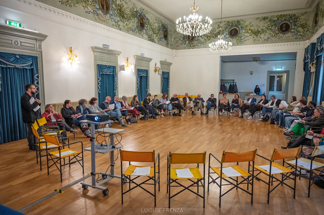 gal-Sala-Calendoli-Schio_primo incontro corpo civico_ph-Luigi-De-Frenza_nza7774