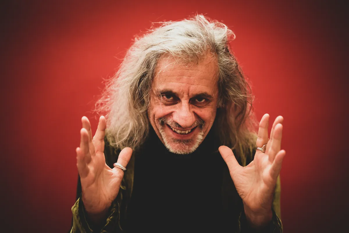 Bergonzoni__Arrivano i dunque - Ritratti -Chiara Lucarelli11