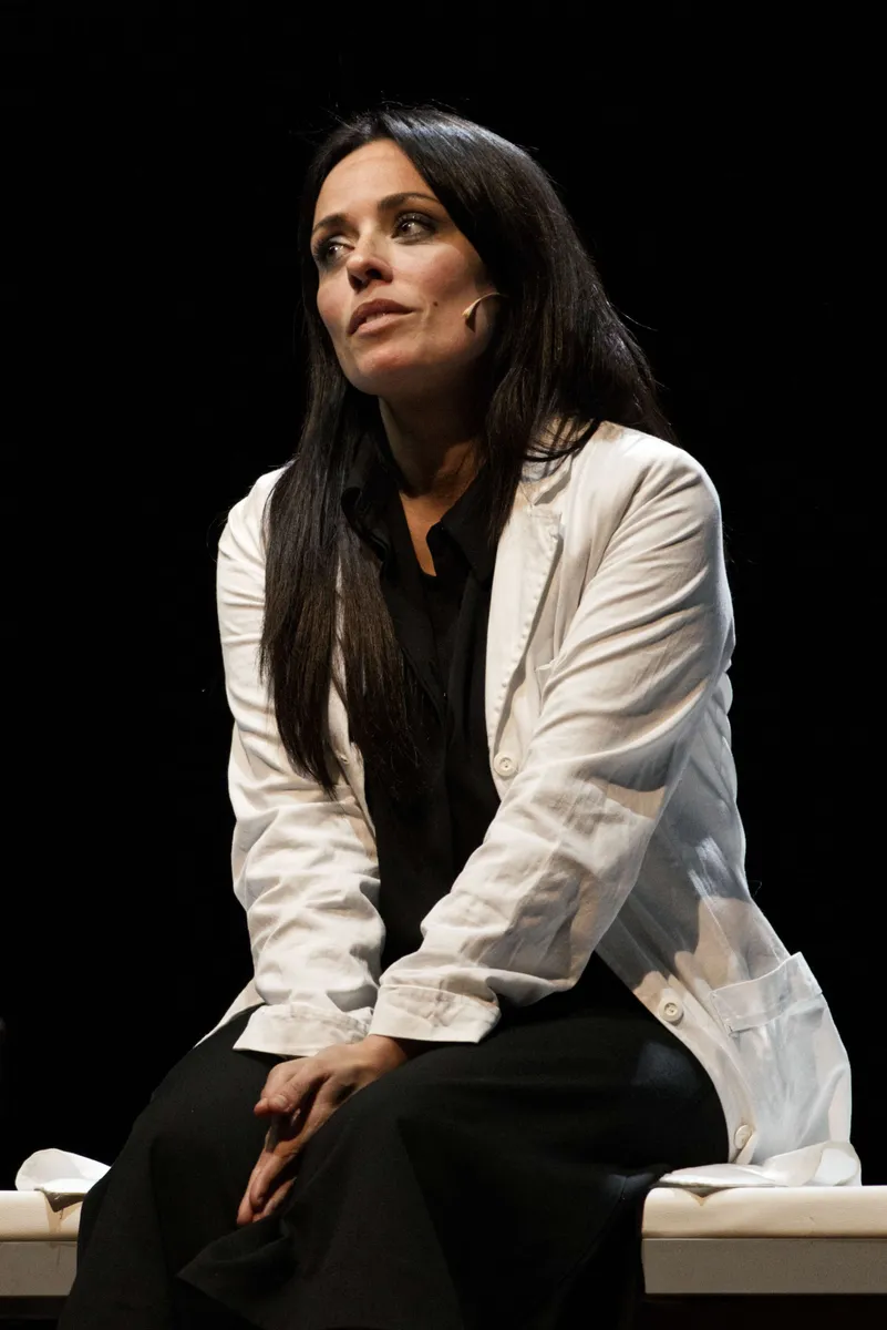 Gaia Nanni - Musso_PH_Paolo_Caivano_-_Gaia_Nanni_in_scena_-_La_notte_dei_bambini_(1)